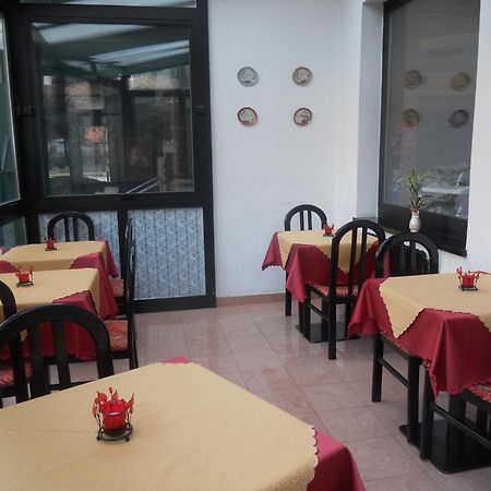 Hotel Adler Milano Ngoại thất bức ảnh