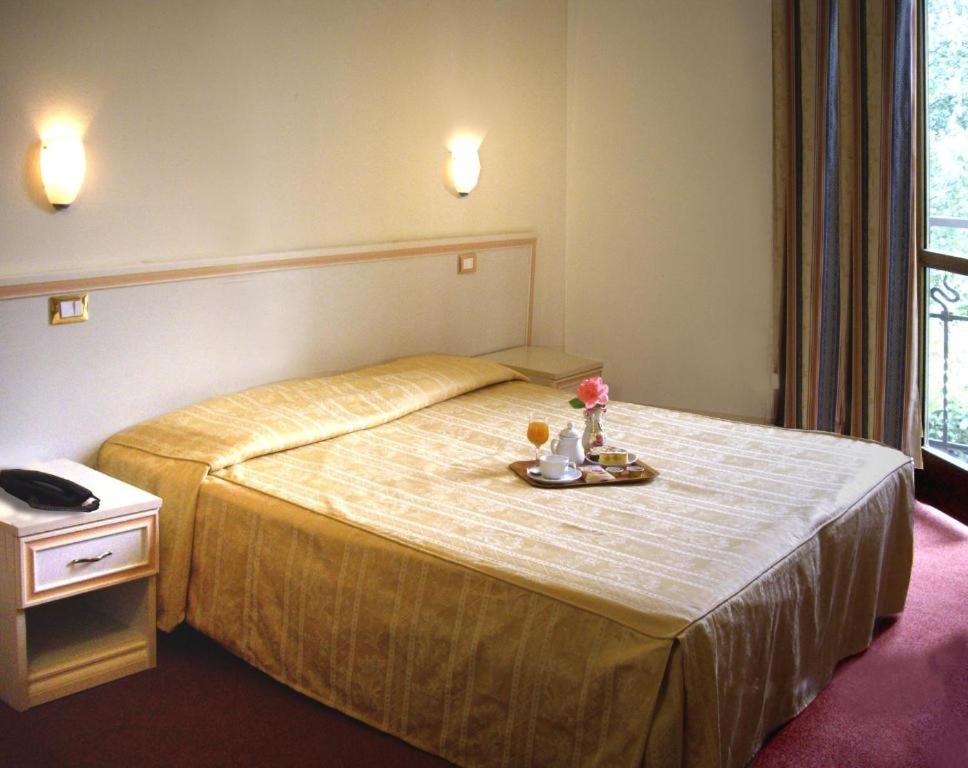 Hotel Adler Milano Ngoại thất bức ảnh